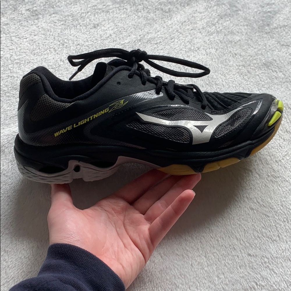 Wave Lightning Z3 - Volleyball Shoes